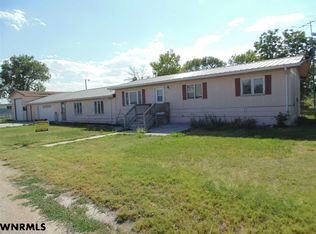 485 Hickory St, Bayard, NE 69334