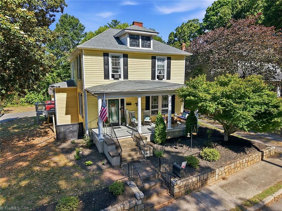1st image of 511 Boone Rd