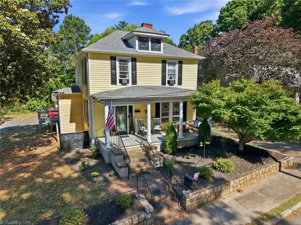 511 Boone Rd, Eden, NC 27288