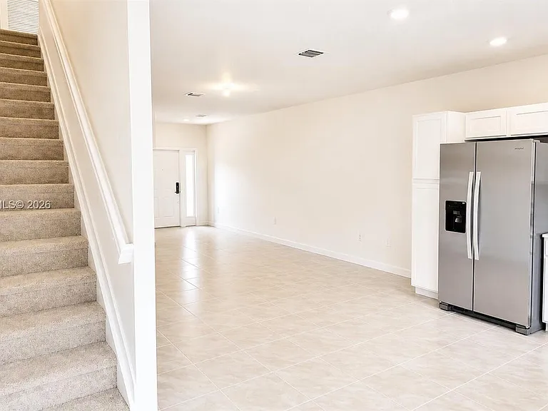 1381 NE 4th Ave #1381 — Photo 9