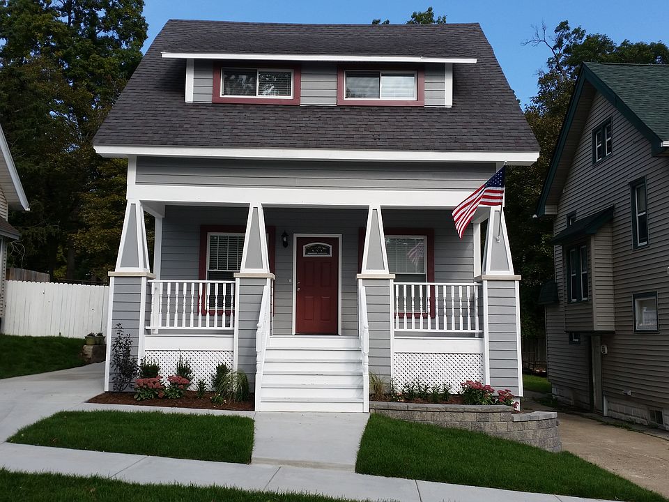 1st image of 32 Moreland Ave