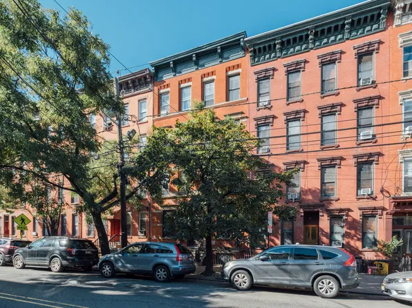 511 Jersey Avenue image 1 of 11