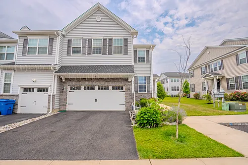 7 Jasmine Dr Photo 1