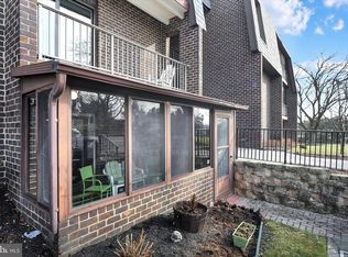 7 Stonehenge Cir APT 1, Baltimore, MD 21208