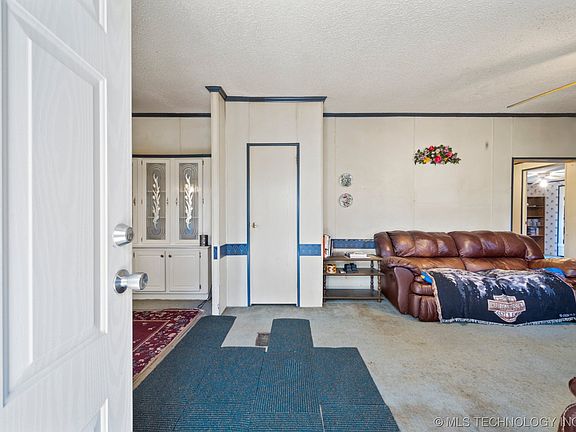 3rd image of 21355 E Robin Way
