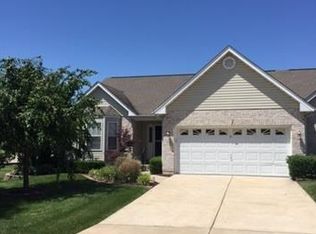 1101 Piepers Glen Ln, O'Fallon, MO 63366