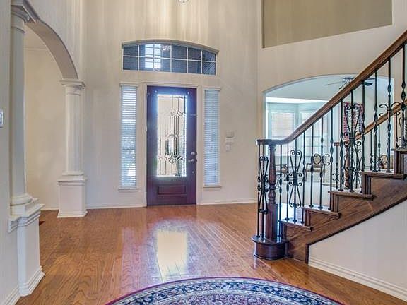 3rd image of 1014 Beechwood Dr