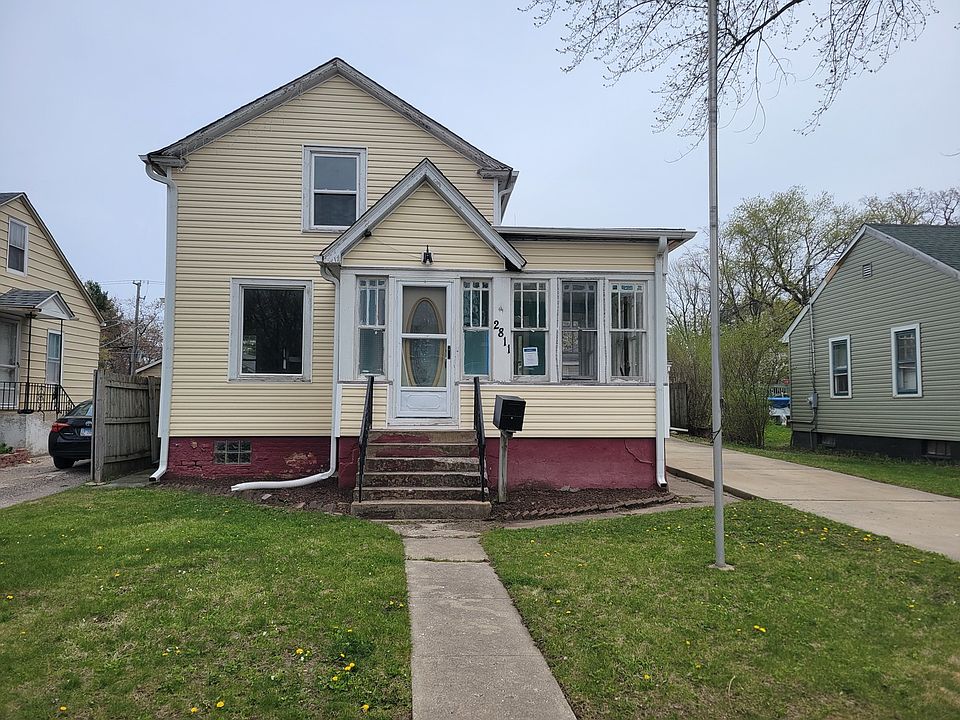 2nd image of 2811 Ezekiel Ave