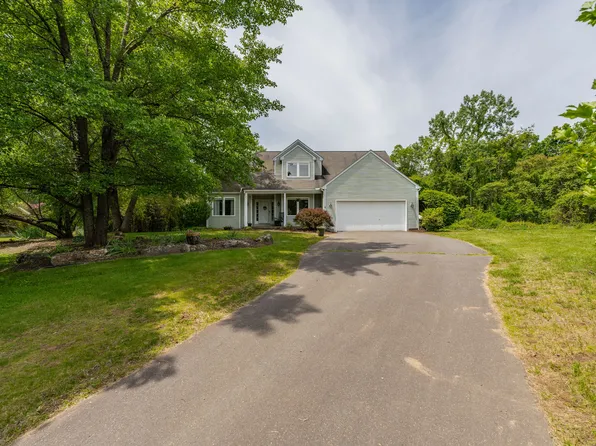 97 Spring Wood Lane, Bloomfield, CT 06002