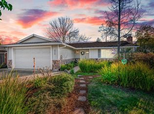 8940 Aksarben Dr, Orangevale, CA 95662