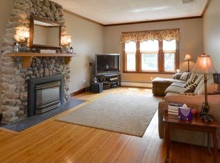 1 Alvin Rd, Swampscott, MA 01907