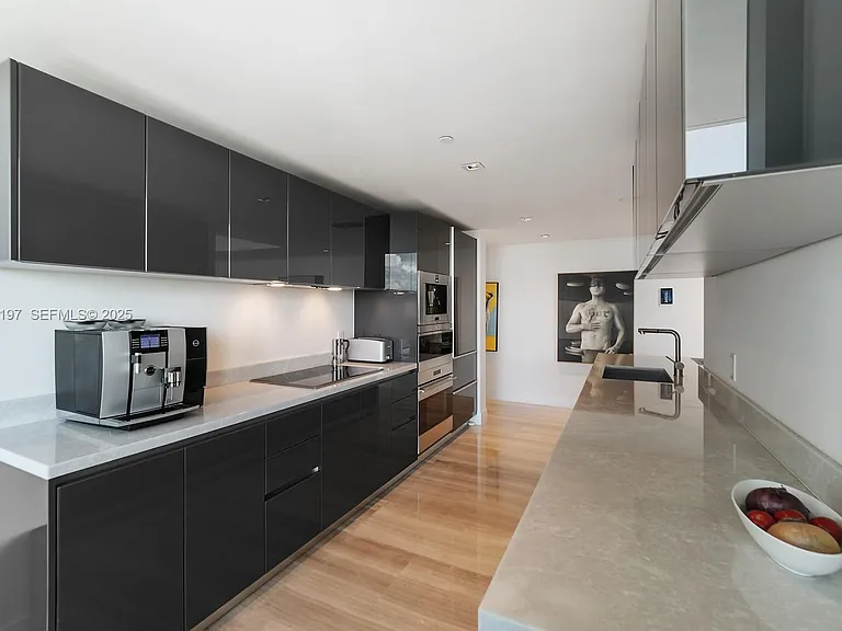 1451 Brickell Ave #2405 — Photo 4