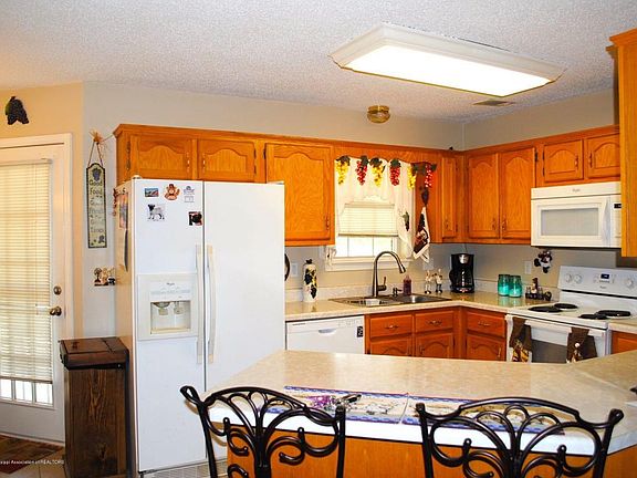 4th image of 6050 Liberty Estates Dr