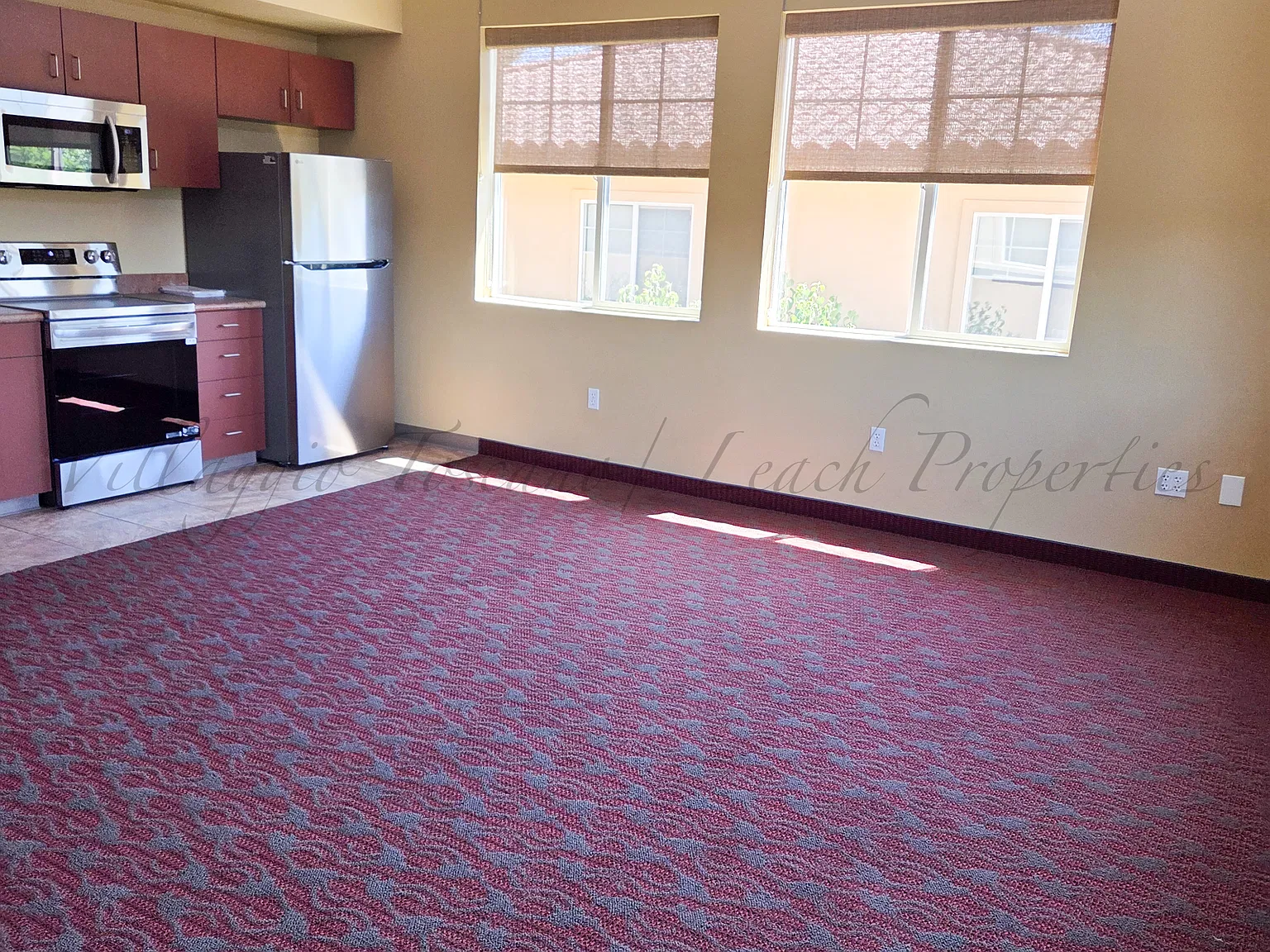 1260 Healdsburg Ave — Photo 3