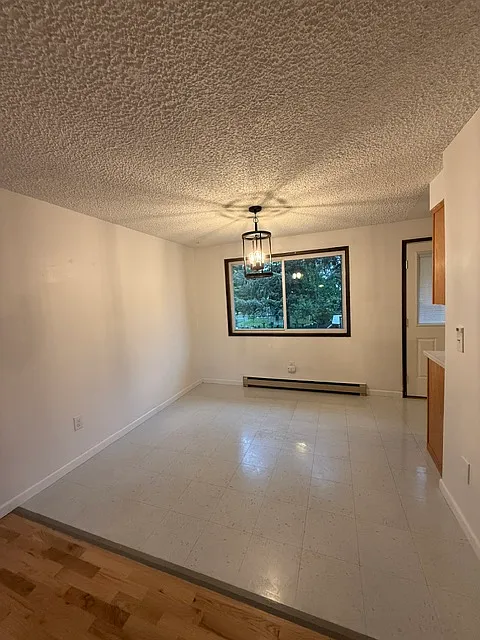4 bed, $2,450 — Photo 3