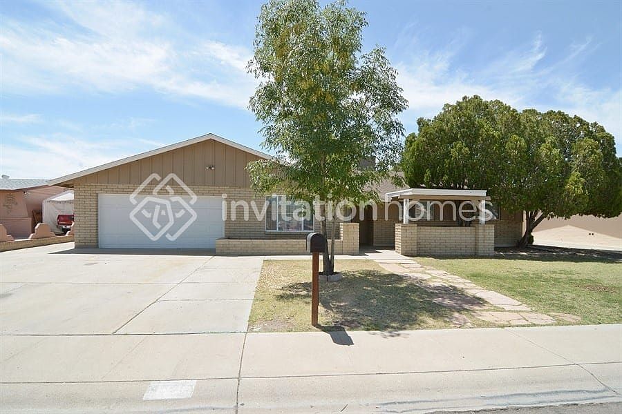 1st image of 4601 W Paradise Dr