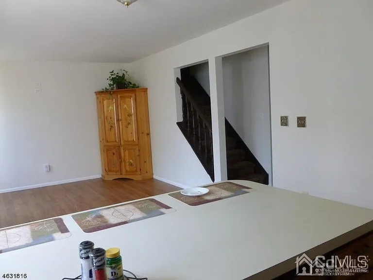 408 Hawkshead Way — Photo 4