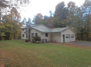 8971 Ridge Rd, Wolcott, NY 14516