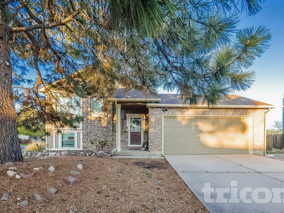 4332 Neal Ct
