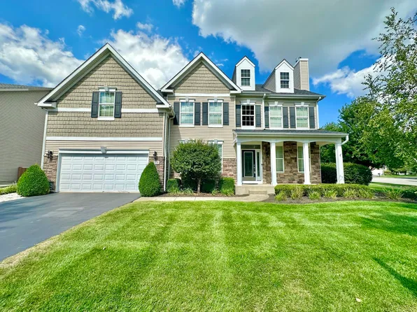 233 Willington Way, Oswego, IL 60543