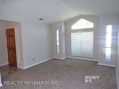 4th image of 212 Mallard Dr