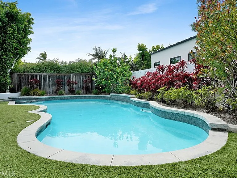 1826 Buttonshell Ln — Photo 37