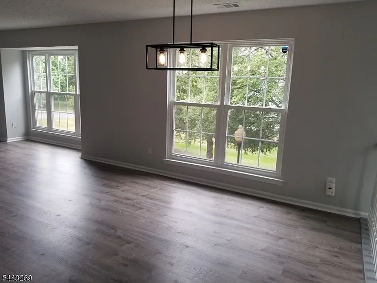 3207 French Dr — Photo 7