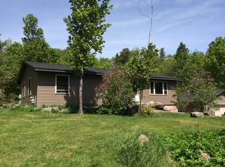 1285 Cooper Lake Rd, Ishpeming, MI 49849