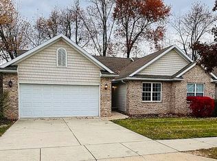 1527 Nottingham Forest Trl, Williamston, MI