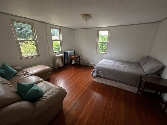2nd image of 23 Spoonville Rd #2