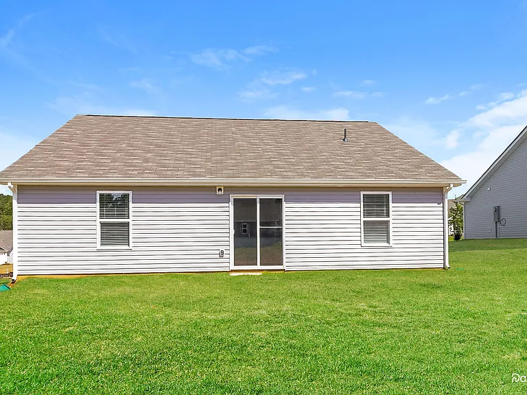 375 Kenyon Dr — Photo 15