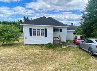 39 Station Rd, Glovertown, NL A0G2L0