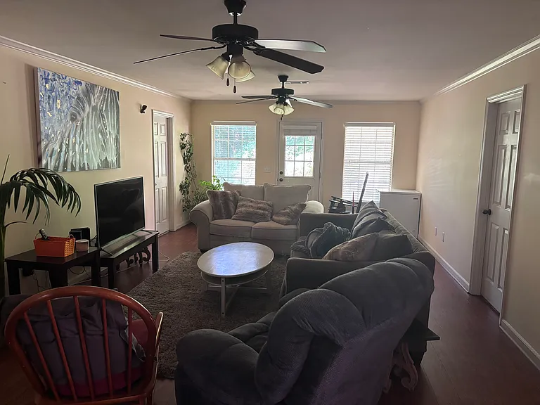 1153 Northwood Dr — Photo 7
