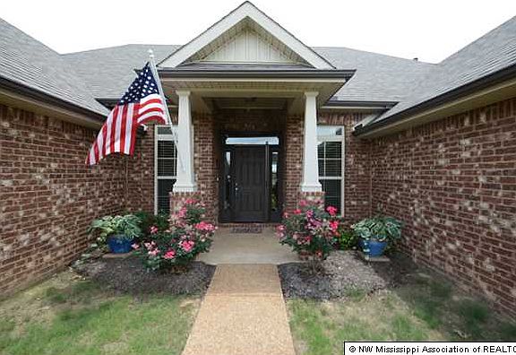 3rd image of 5069 Fairholme Dr