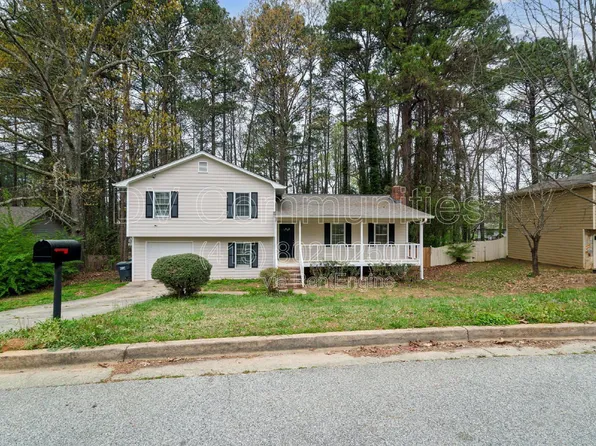 1605 Sugar Plum Dr SW, Conyers, GA 30094