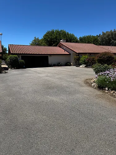 5335 Monterey Rd Photo 1