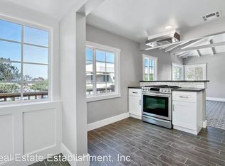 406 3rd St, Laguna Beach, CA 92651