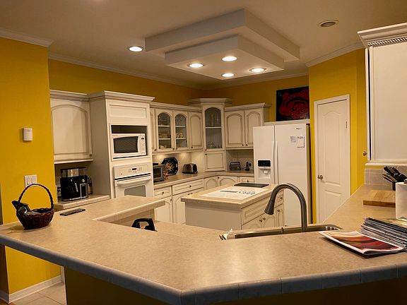 4th image of 9952 Killdeer Ln #1235