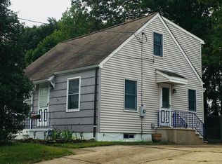 155 Regina Ave, Hamilton, NJ 08619