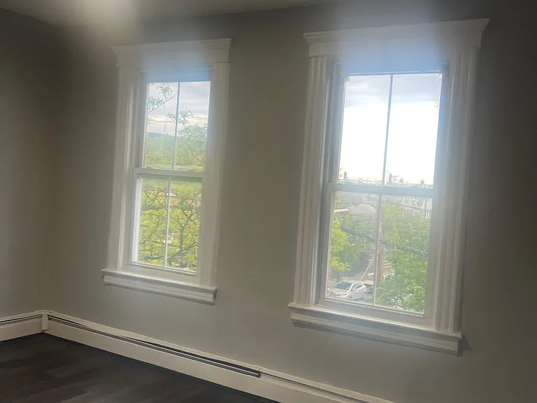 237 Dayton Ave #3F — Photo 12