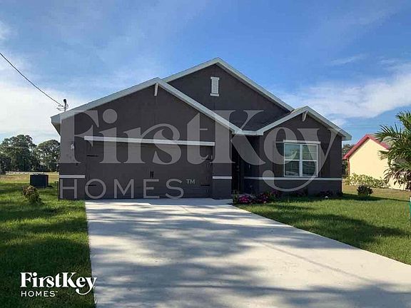 2nd image of 6938 NW Daffodil Ln
