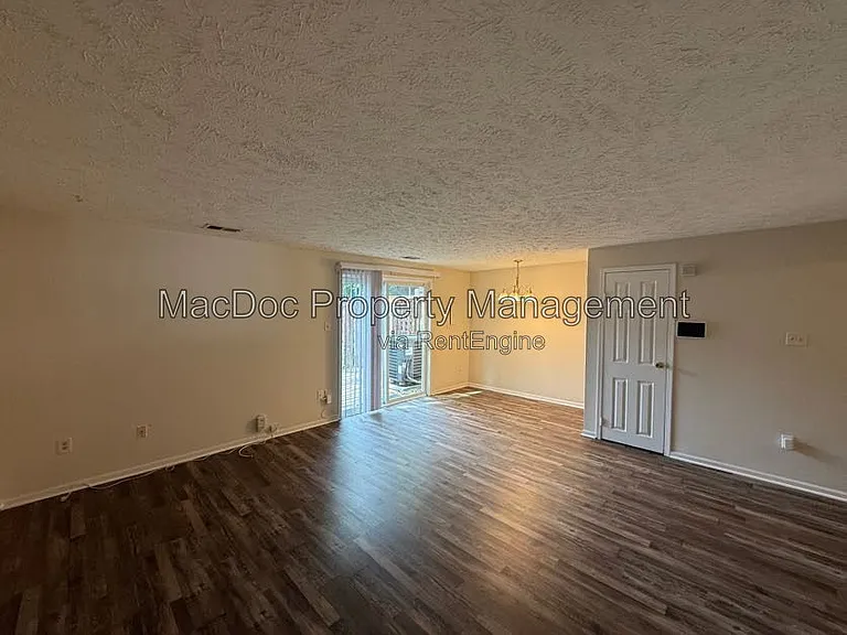 4749 Hedrick Ln — Photo 7