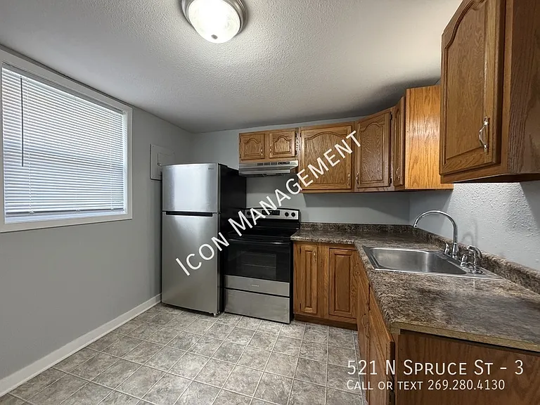 521 N Spruce St #3 — Photo 5