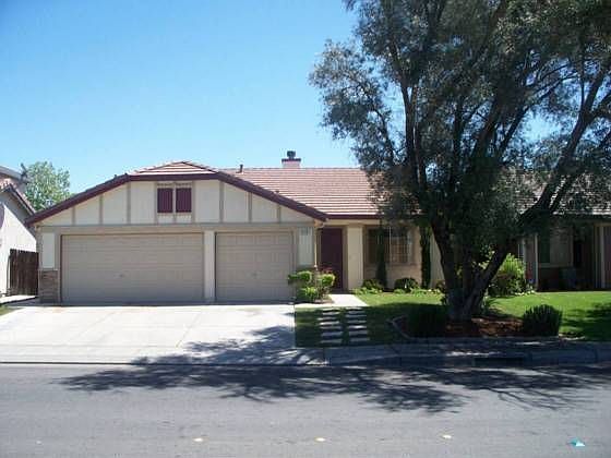 1st image of 849 Bourn Dr