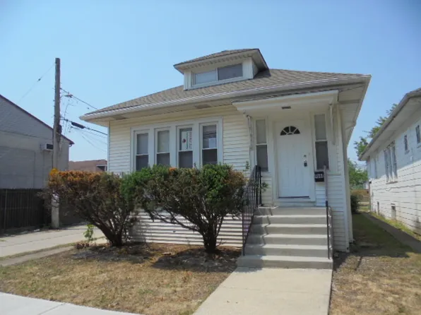 9844 S Throop St, Chicago, IL 60643