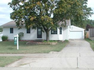 2511 Chassell St SW, Wyoming, MI 49519