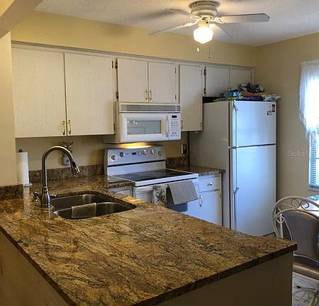 5th image of 13916 Mission Oaks Blvd