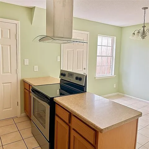 19 Houmas Pl #C — Photo 8