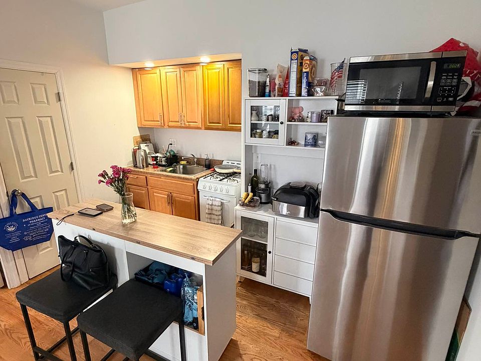 2nd image of 345 Bay Ridge Pkwy APT 4H