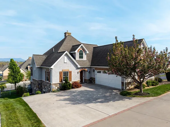 1780 Heritage Estates Cir, Harrisonburg, VA 22801